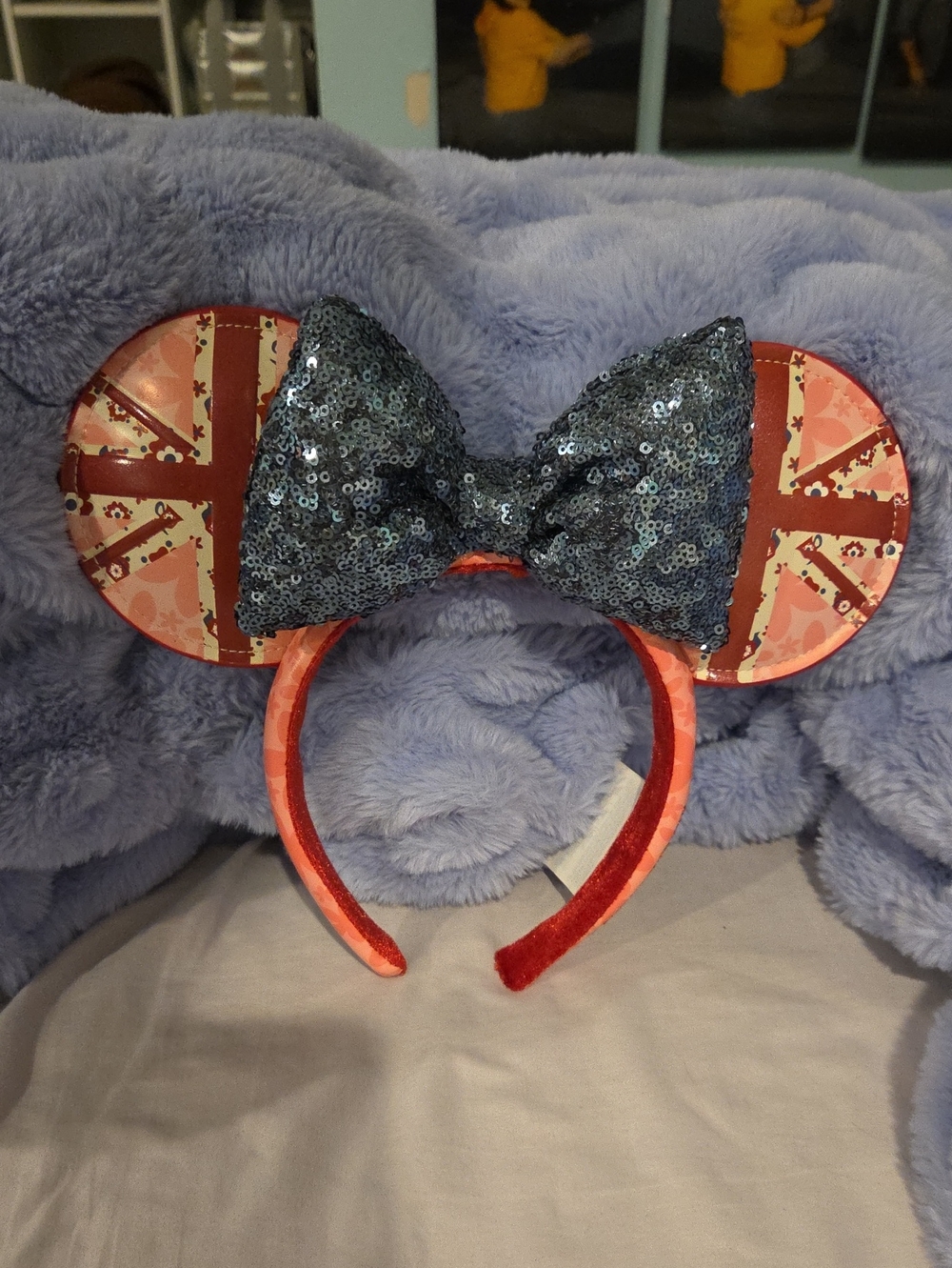 Disney UK EPCOT EXCLUSIVE Sequin Bow Mouse Ears Headband - Red & Blue